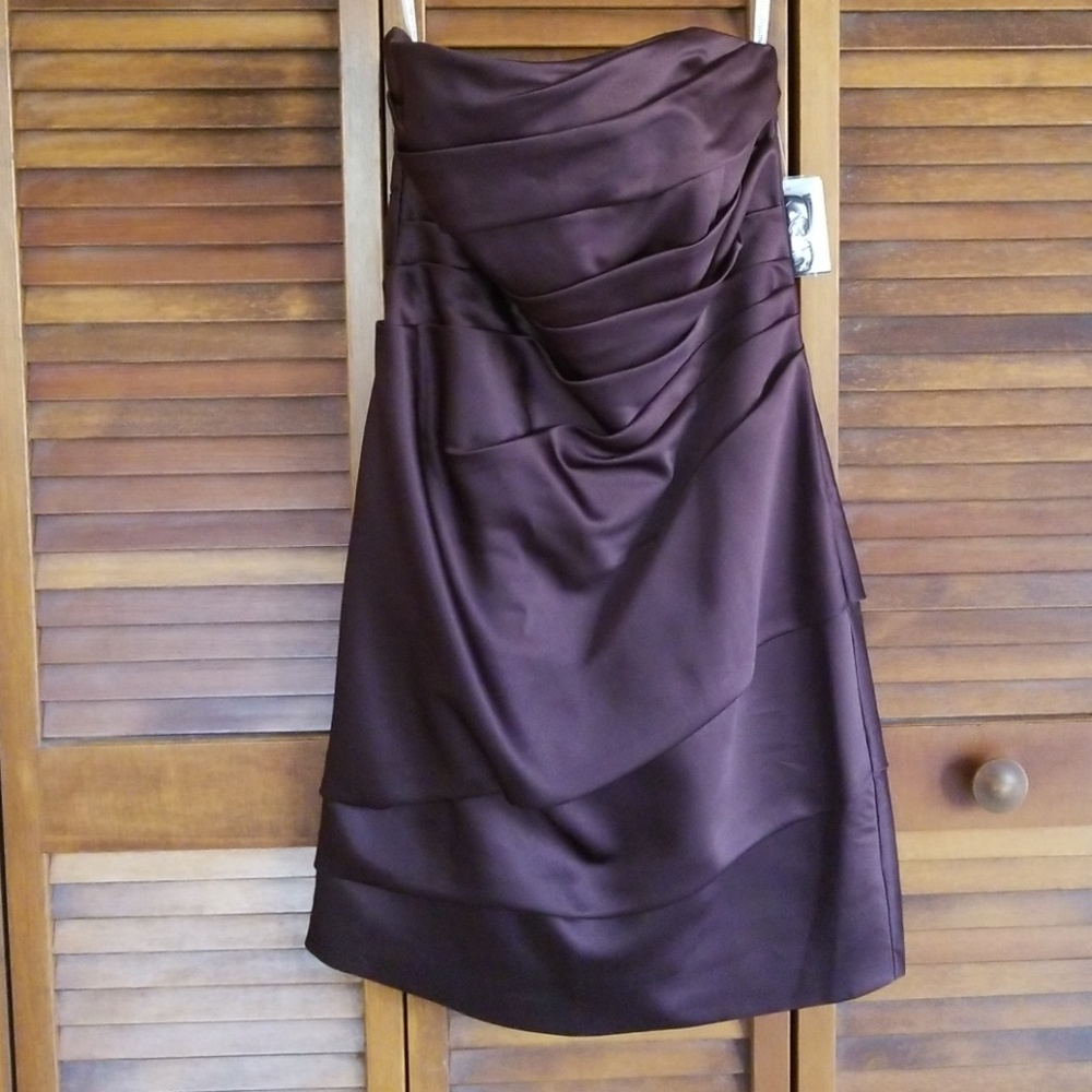 NWT Davids Bridal Satin strapless dress